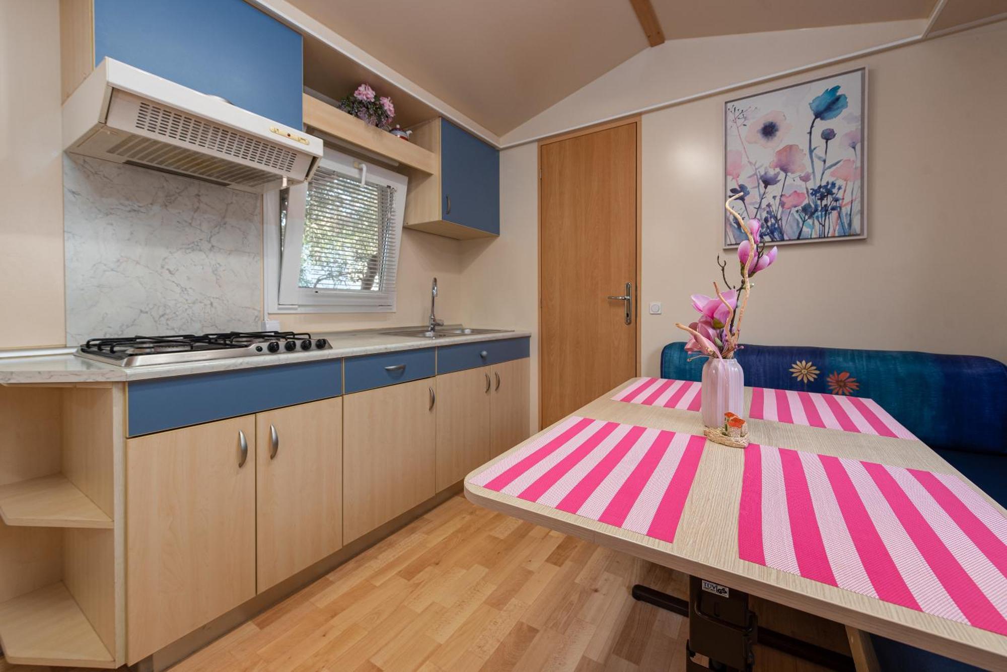 Camp Mrkva Mobile Homes With Pool Sukošan Cameră foto